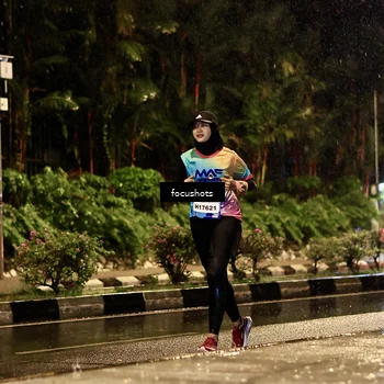 Runner Photo 7693726