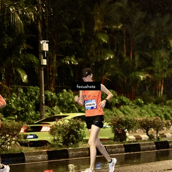 Runner Photo 7693740