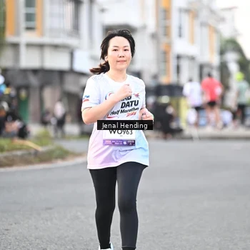 Runner Photo 7693743
