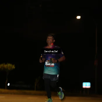 Runner Photo 7693752