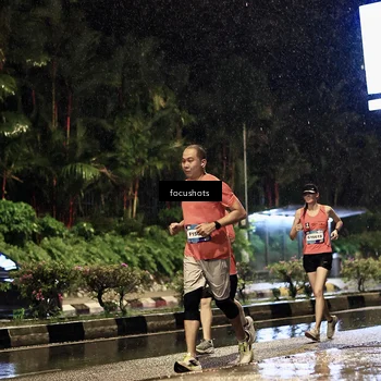 Runner Photo 7693756