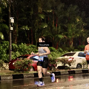 Runner Photo 7693766
