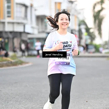 Runner Photo 7693767