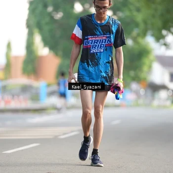 Runner Photo 7693776
