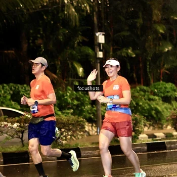 Runner Photo 7693793