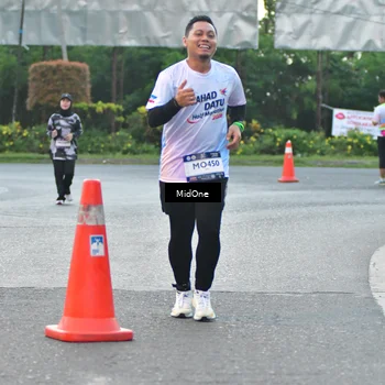 Runner Photo 7693803