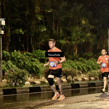 Runner Photo 7693809