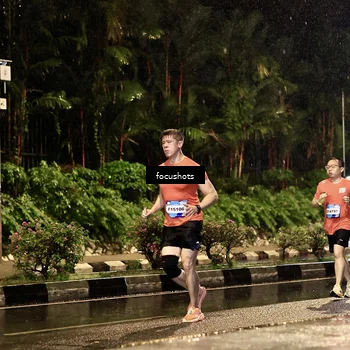 Runner Photo 7693815