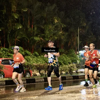 Runner Photo 7693828