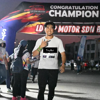 Runner Photo 7693830