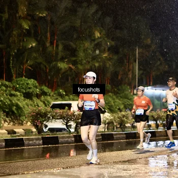 Runner Photo 7693833