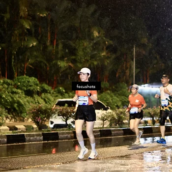 Runner Photo 7693834
