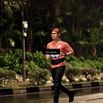 Runner Photo 7693836