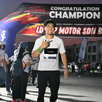 Runner Photo 7693838