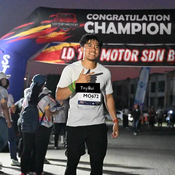 Runner Photo 7693848
