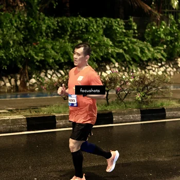 Runner Photo 7693878