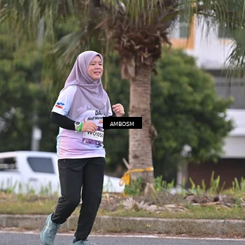 Runner Photo 7693884