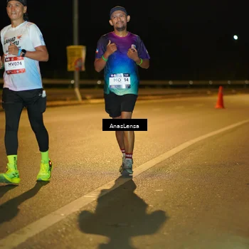Runner Photo 7693895