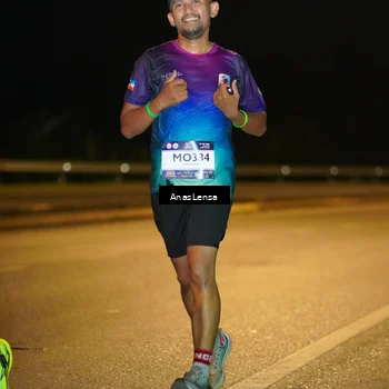 Runner Photo 7693916