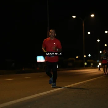 Runner Photo 7693932