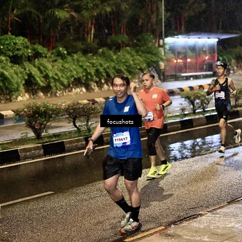 Runner Photo 7693953