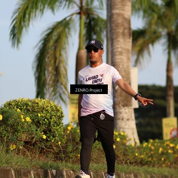 Runner Photo 7693980