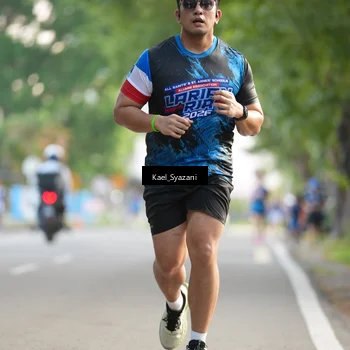 Runner Photo 7694031
