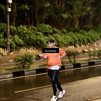 Runner Photo 7694039