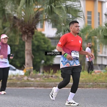 Runner Photo 7694040