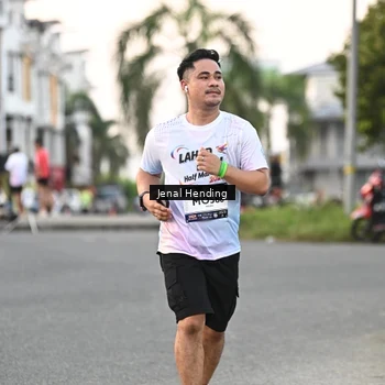 Runner Photo 7694055