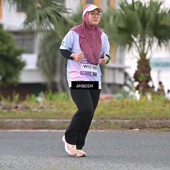 Runner Photo 7694065