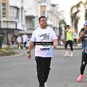 Runner Photo 7694094