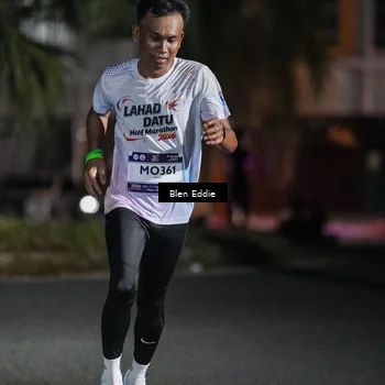 Runner Photo 7694142