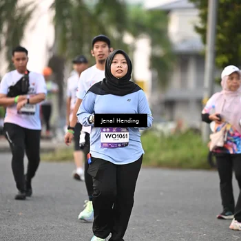 Runner Photo 7694153