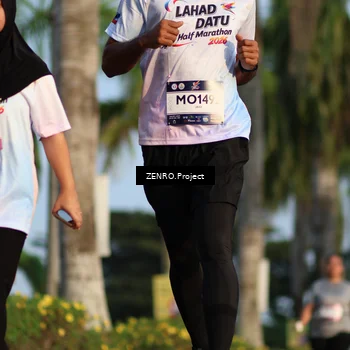 Runner Photo 7694166