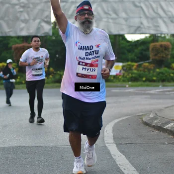 Runner Photo 7694172