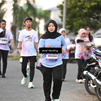 Runner Photo 7694174