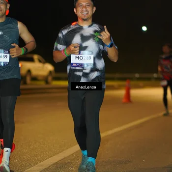 Runner Photo 7694195