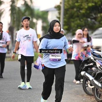 Runner Photo 7694210