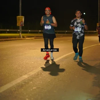 Runner Photo 7694211