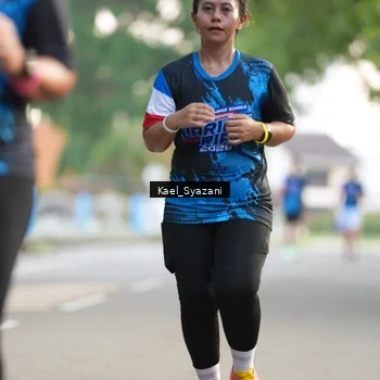 Runner Photo 7694229