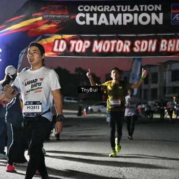 Runner Photo 7694233