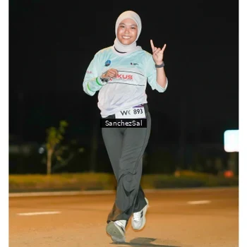 Runner Photo 7694260