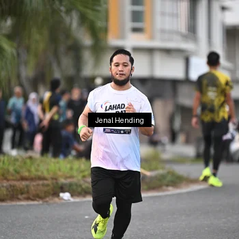 Runner Photo 7694263