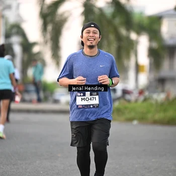 Runner Photo 7694265