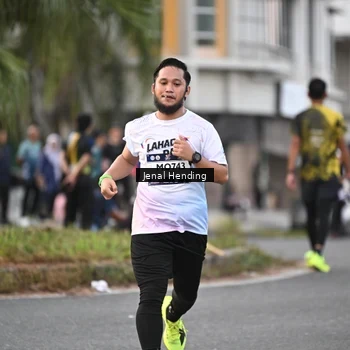 Runner Photo 7694268