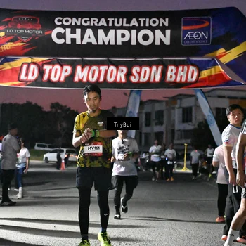 Runner Photo 7694270