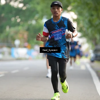Runner Photo 7694289