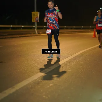Runner Photo 7694298