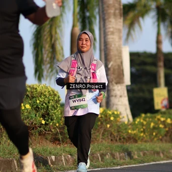 Runner Photo 7694304